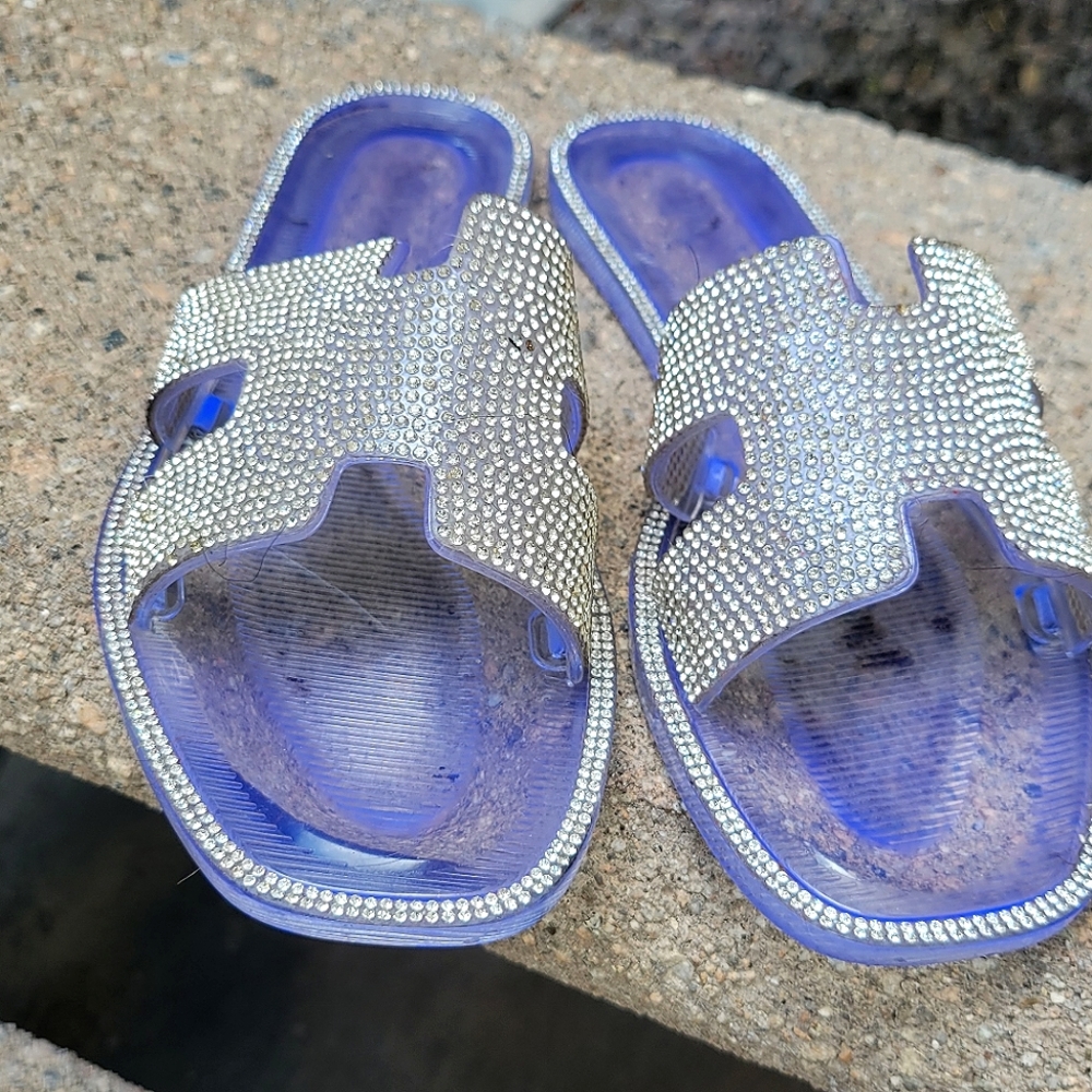 Steven NY Clear Sandals Rhinestones Embellishments Size 8